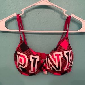 Pink brand Wear Everywhere Push-Up, holiday style. Size 32D